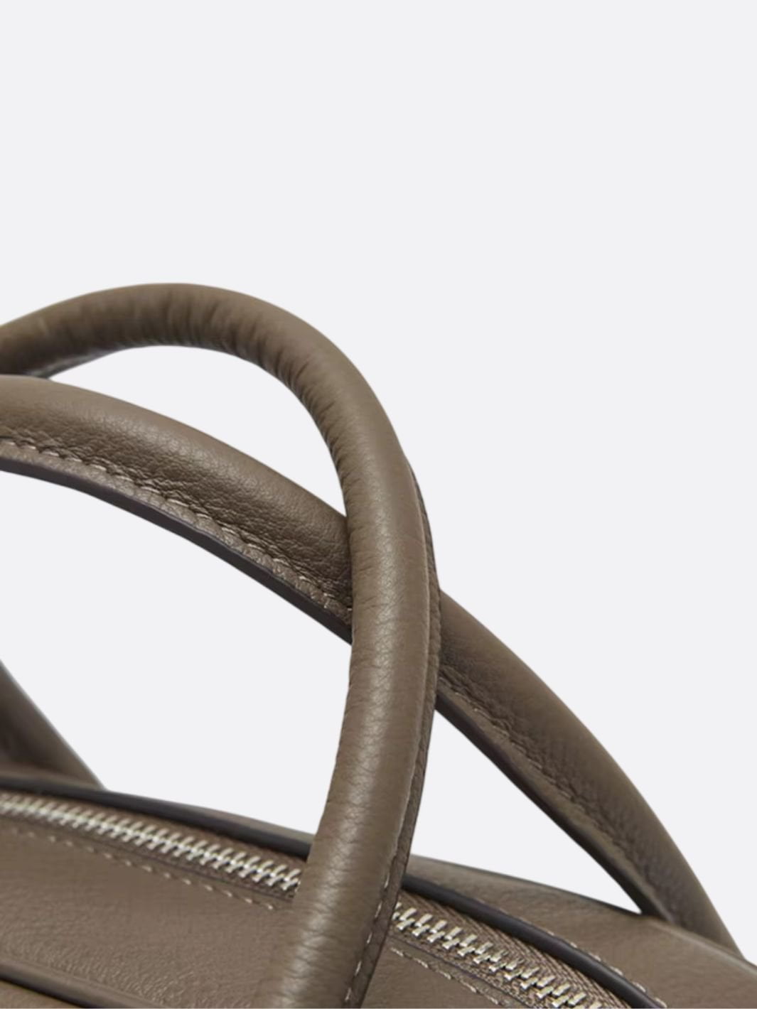 Leather bowling handbag<br> Navarra