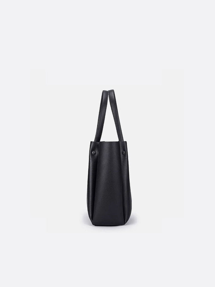 Black leather tote bag<br>Neris